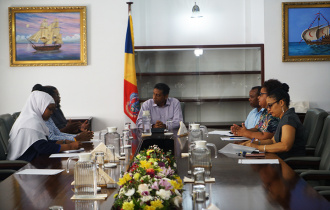President Faure meets executive committee of Seychelles Empowerment-Based Social Workers Association