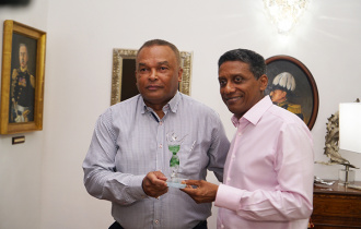 President meets first Seychellois Green Champion Award recipient