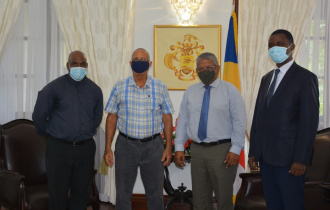 President Ramkalawan meets with members of Seychelles Bible Society
