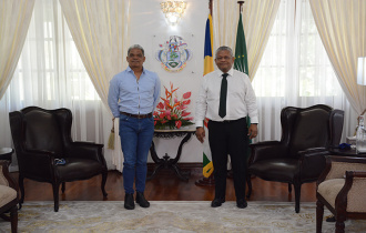 President Ramkalawan receives Mr Perrin Pierre at State House following act of bravery