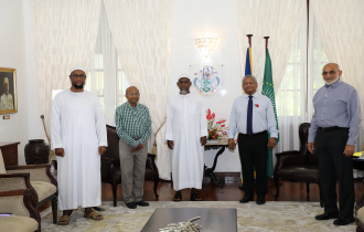 President Ramkalawan meets with members of the National Muslim Council of Seychelles