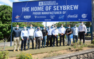 The President visits the Seychelles Breweries Limited