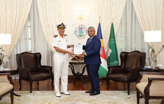President Ramkalawan receives Seychelles Defence Forces annual report