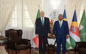 The new Italian Ambassador to Seychelles accredited