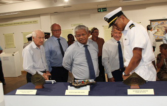 Le Président Ramkalawan à l'ouverture officielle de l'exposition : ‘Les Seychelles - Voyage dans l’histoire des Cartes’