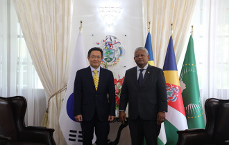 The outgoing Korean Ambassador to Seychelles bid farewell to the President