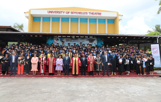President Ramkalawan attended UniSey 2023 Graduation Ceremony