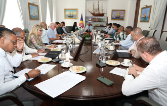 President Ramkalawan Chairs Inaugural Government-Private Sector Economic Forum