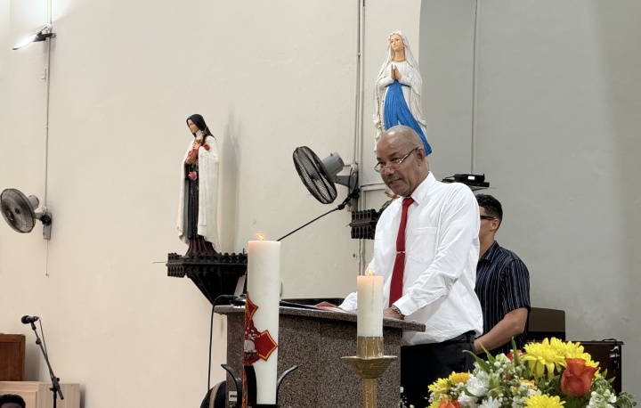 President Lays to Rest His Dear Friend, Ambassador Dick Esparon