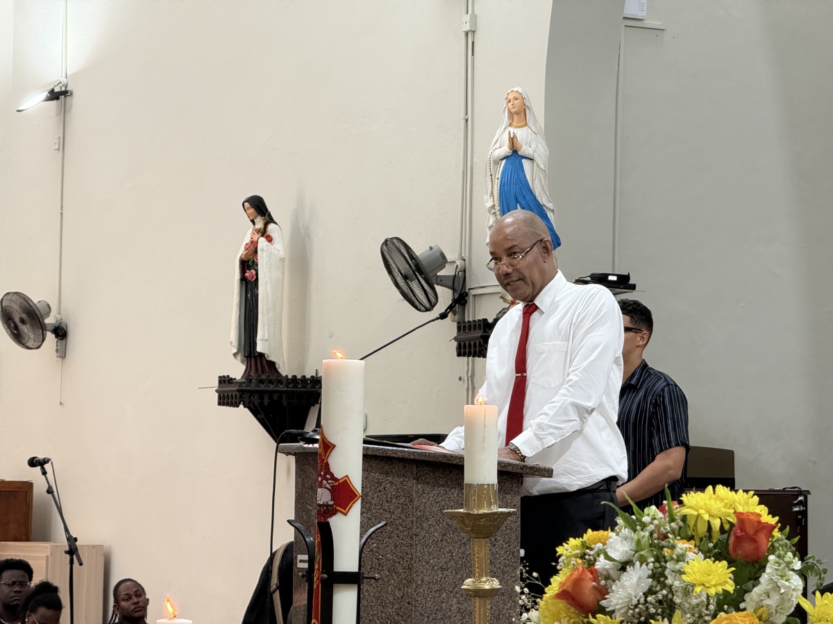 President Lays to Rest His Dear Friend, Ambassador Dick Esparon