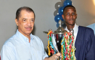 Sandy Ernesta gets President's Cup
