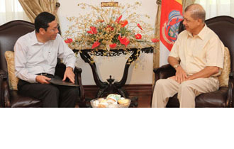 President Meets With Japanese Ambassador