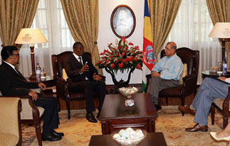 President Michel meets with Chairman and Vice-Chairman of Anti-Corruption Commission