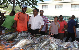 President Faure Emphasises New Work Ethics to Ameliorate Local Community During Visit to Praslin