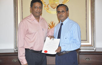 New Auditor General Receives Instrument of Appointment