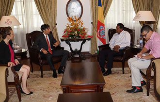 Courtesy Call by Representatives from Fitch Ratings