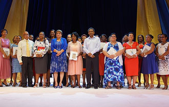 President Faure attends Teachers Awards Presentation Ceremony