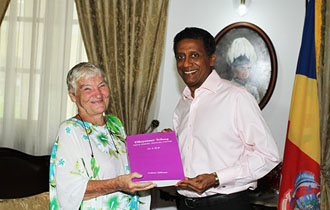 President Faure Meets with the author of the first trilingual dictionary in Seychelles