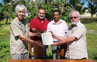 President Faure witnesses signing of agreement on Marie Louise Island