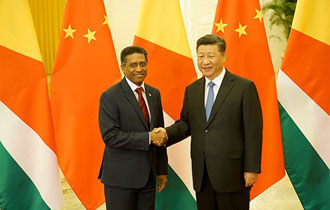 President Faure holds bilateral meeting with President Xi Jinping