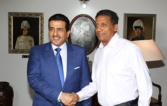 Dr. Ali Bin Fetais Al-Marri en visite de courtoisie chez le Président Faure