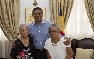President Faure receives 91-year-old twin sisters