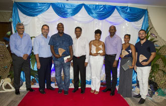 President Faure attends IDC Outer Islands Clean-Up Awards Ceremony 