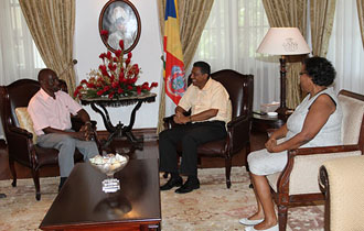 President Faure meets with Former Vice-President Joseph Belmont